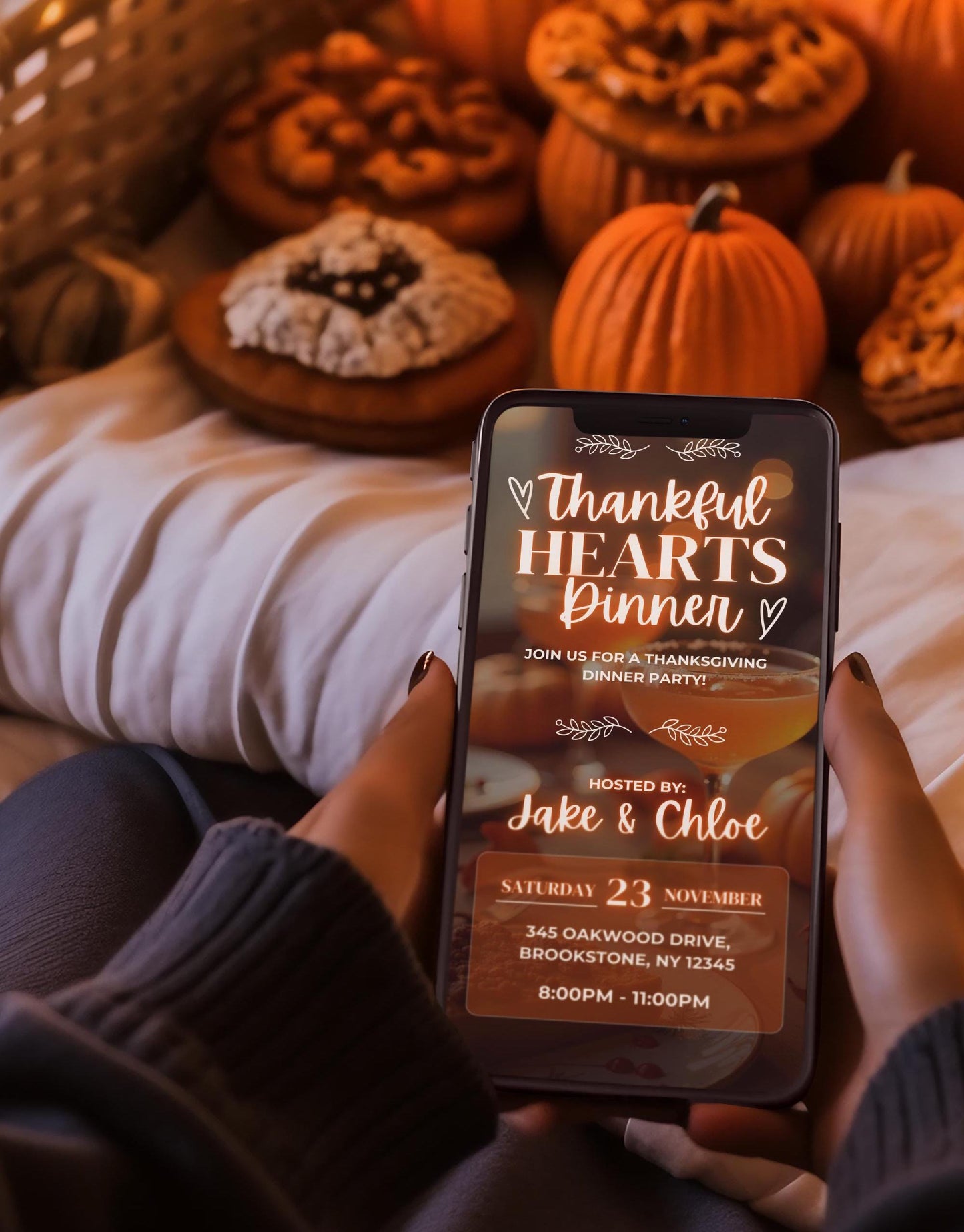 thanksgiving
dinner
invitation
invite
video
animated
template
holiday
family
friends
gathering
festive
warm
cozy
traditional
modern
elegant
casual
turkey
pumpkin pie
cranberry sauce
sweet potato casserole
apple pie
pecan pie